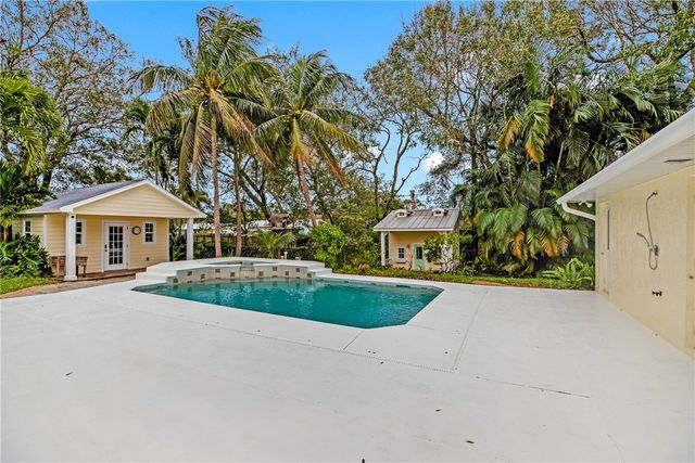 836 23rd Avenue, Vero Beach, FL 32960