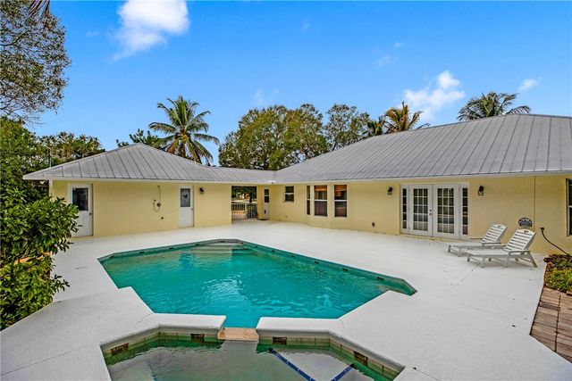 836 23rd Avenue, Vero Beach, FL 32960