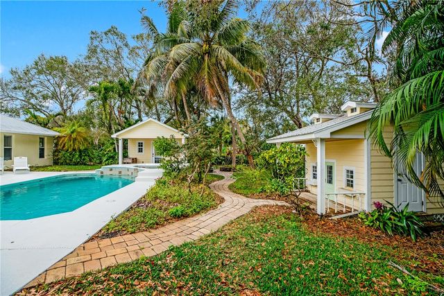 836 23rd Avenue, Vero Beach, FL 32960