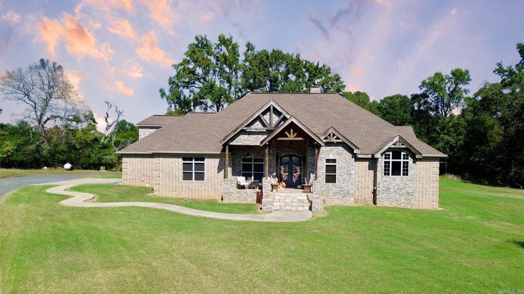 976 Jack Fawcett Road, Austin, AR 72007