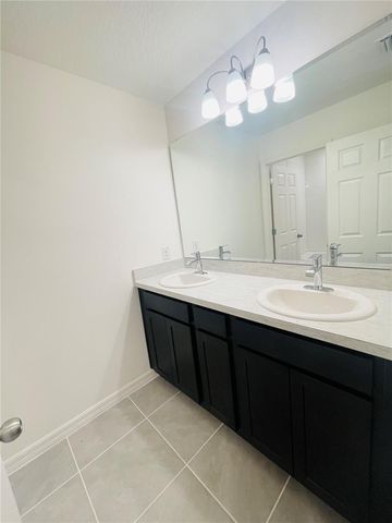 180 GLASS ONION DRIVE, Howey In The Hills, FL 34737