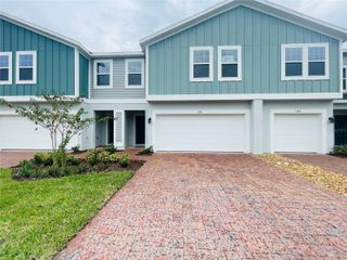 180 GLASS ONION DRIVE, Howey In The Hills, FL 34737