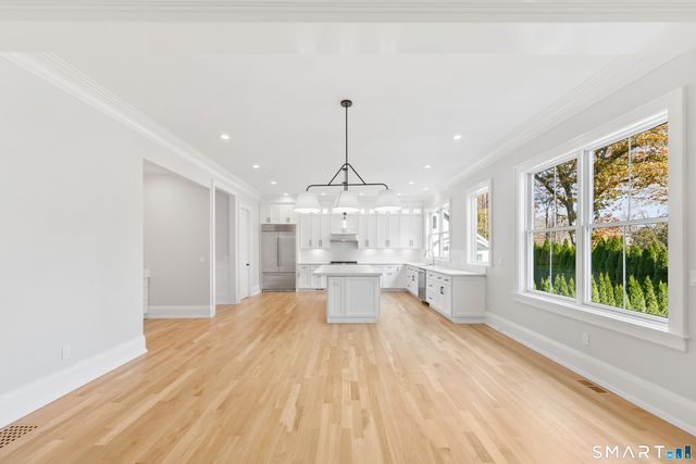 119 Harrison Avenue, New Canaan, CT 06840