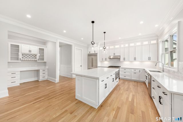 119 Harrison Avenue, New Canaan, CT 06840