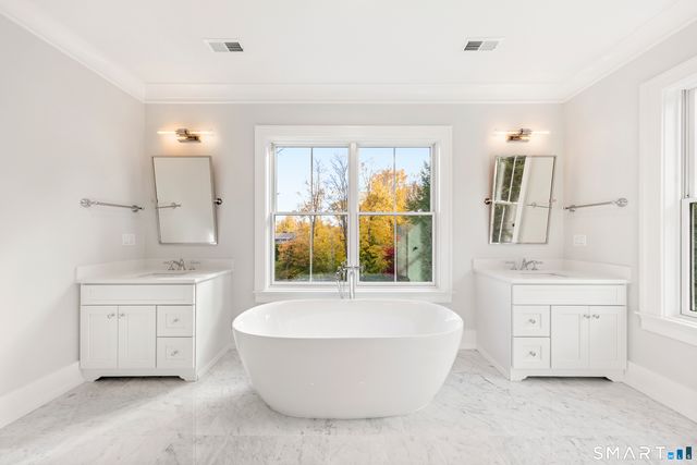 119 Harrison Avenue, New Canaan, CT 06840