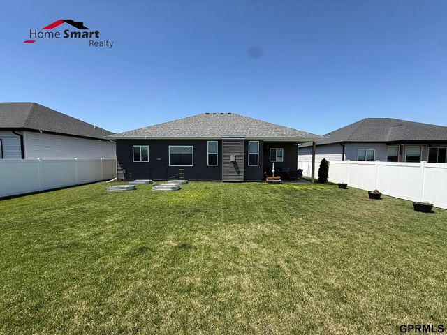 6008 Las Verdes Lane, Lincoln, NE 68523