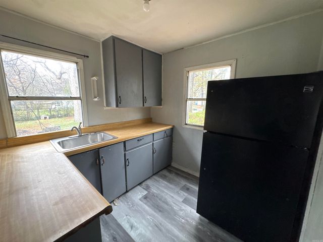 1028 Lincoln St Street, Malvern, AR 72104