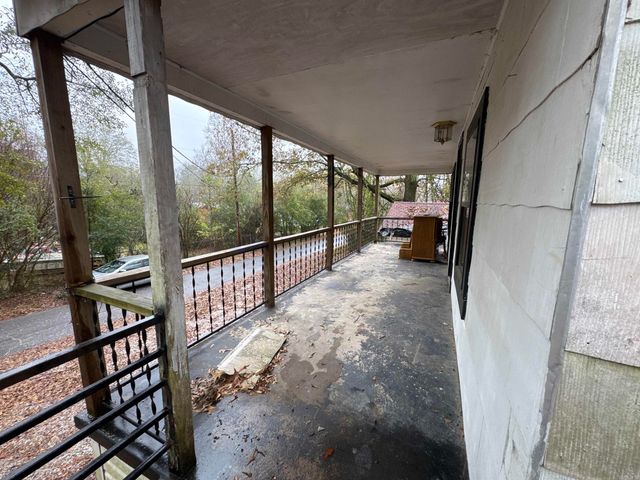 1028 Lincoln St Street, Malvern, AR 72104