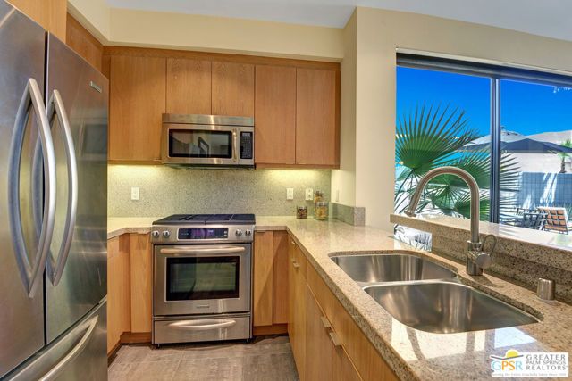 1536 E Baristo Road, Palm Springs, CA 92262