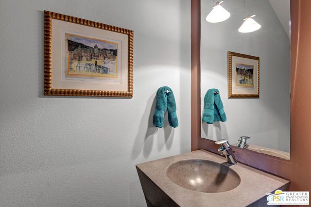 1536 E Baristo Road, Palm Springs, CA 92262