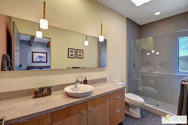 1536 E Baristo Road, Palm Springs, CA 92262