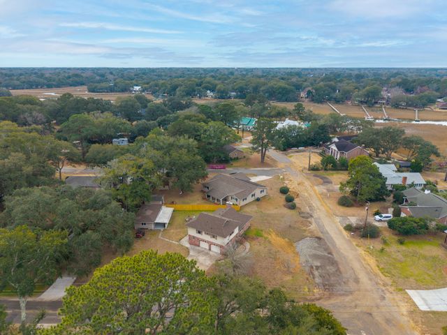 1333 Julian Clark Road, Charleston, SC 29412