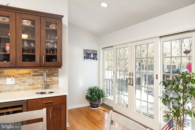 327 GORDON ROAD, Robbinsville, NJ 08691