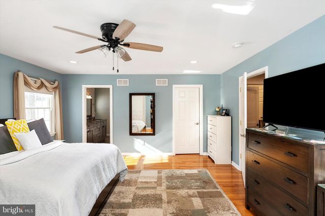 327 GORDON ROAD, Robbinsville, NJ 08691