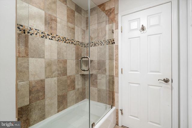 327 GORDON ROAD, Robbinsville, NJ 08691