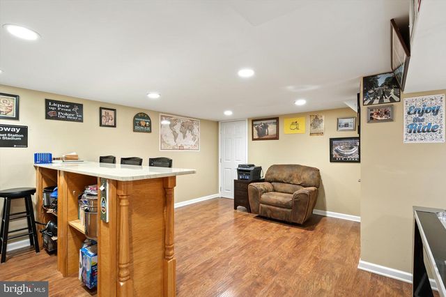 327 GORDON ROAD, Robbinsville, NJ 08691
