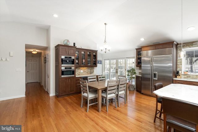 327 GORDON ROAD, Robbinsville, NJ 08691