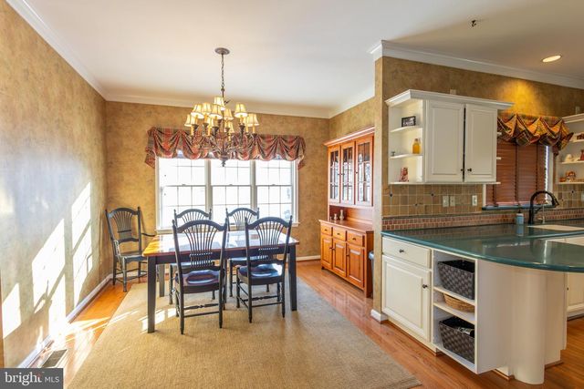 616 YARDLEY LN, Downingtown, PA 19335