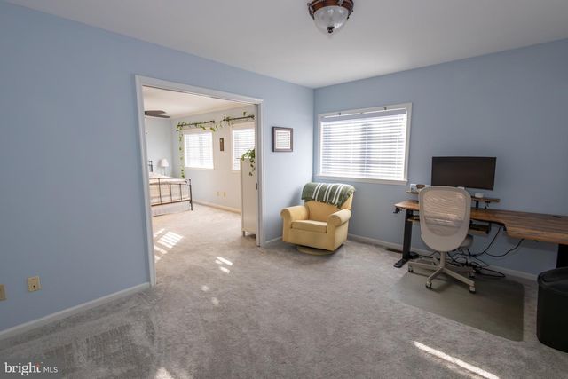 616 YARDLEY LN, Downingtown, PA 19335