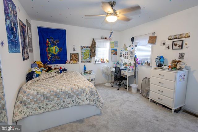 616 YARDLEY LN, Downingtown, PA 19335