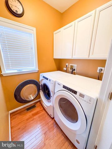 616 YARDLEY LN, Downingtown, PA 19335