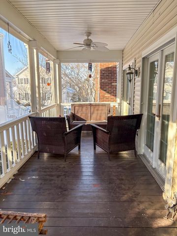 616 YARDLEY LN, Downingtown, PA 19335