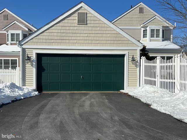 616 YARDLEY LN, Downingtown, PA 19335