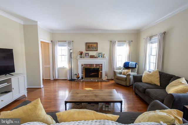 616 YARDLEY LN, Downingtown, PA 19335