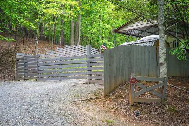 35 23rd Street, Ellijay, GA 30540
