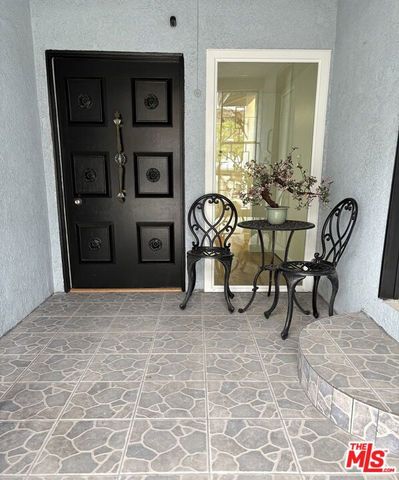 4735 Nob Hill Drive, Los Angeles, CA 90065