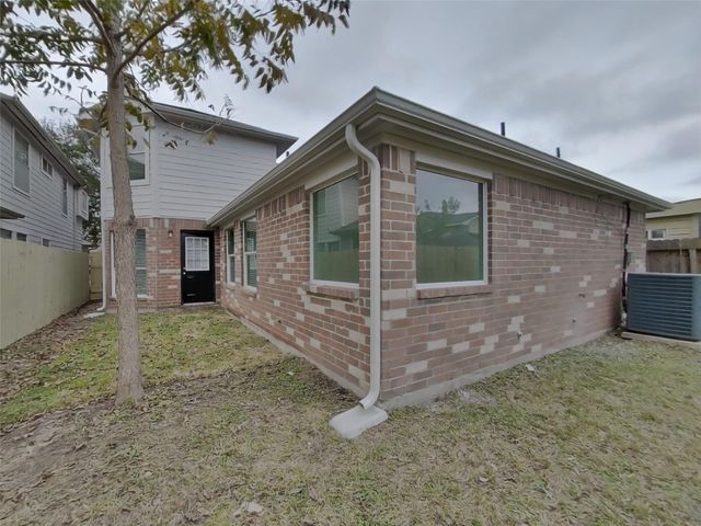 6726 Misty Dale Drive, Katy, TX 77449