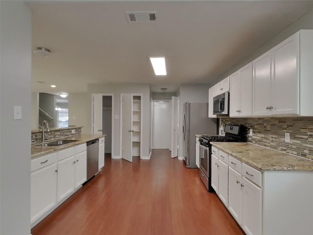 6726 Misty Dale Drive, Katy, TX 77449