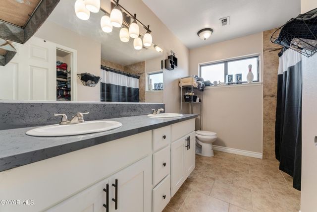 44804 Lorimer Avenue, Lancaster, CA 93534
