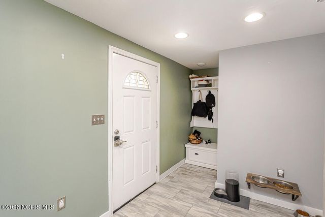 5857 Pickard Drive, Toledo, OH 43613