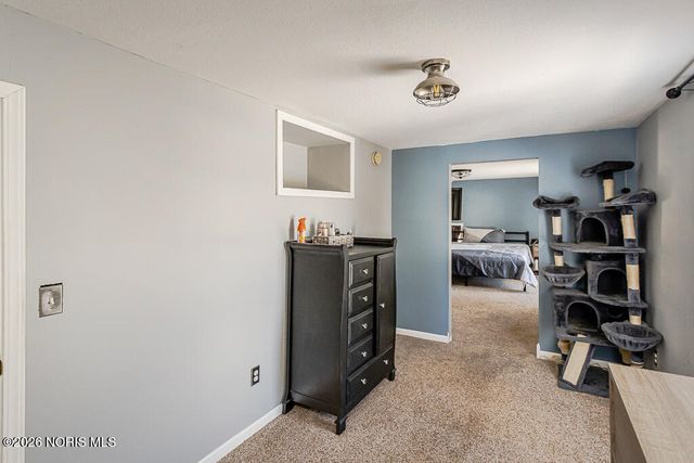 5857 Pickard Drive, Toledo, OH 43613