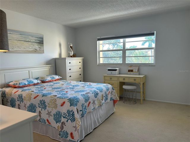 8625 MIDNIGHT PASS ROAD 305B, Sarasota, FL 34242