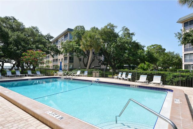 8625 MIDNIGHT PASS ROAD 305B, Sarasota, FL 34242
