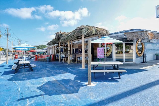 8625 MIDNIGHT PASS ROAD 305B, Sarasota, FL 34242