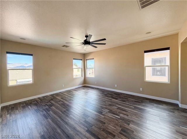 1008 Robust Avenue, North Las Vegas, NV 89081