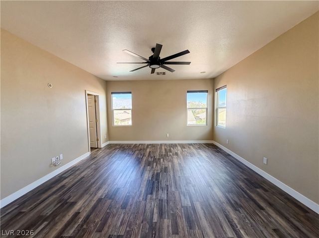 1008 Robust Avenue, North Las Vegas, NV 89081