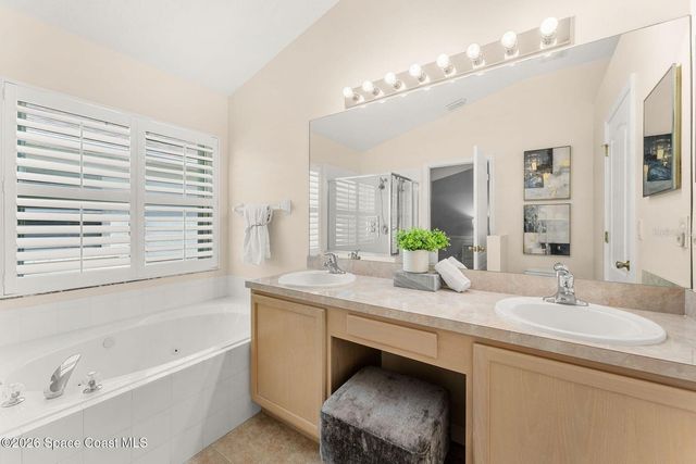 992 SHAW CIRCLE, Melbourne, FL 32940
