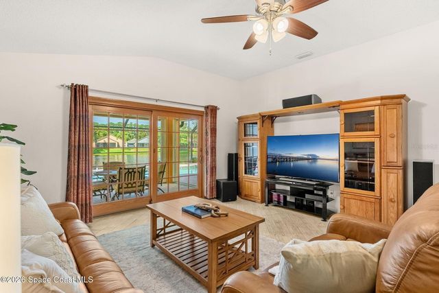 992 SHAW CIRCLE, Melbourne, FL 32940