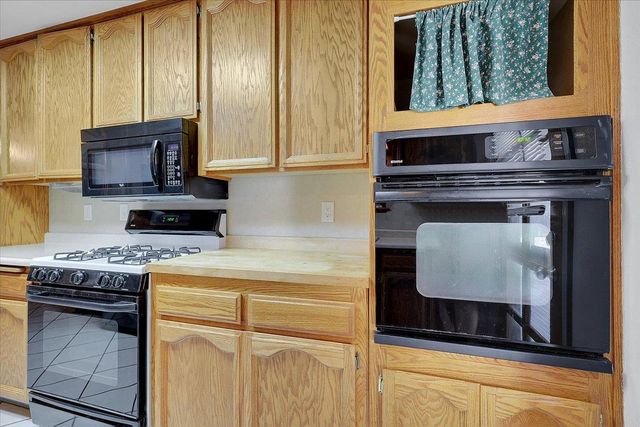 6809 Kermit Ln, Fair Oaks, CA 95628