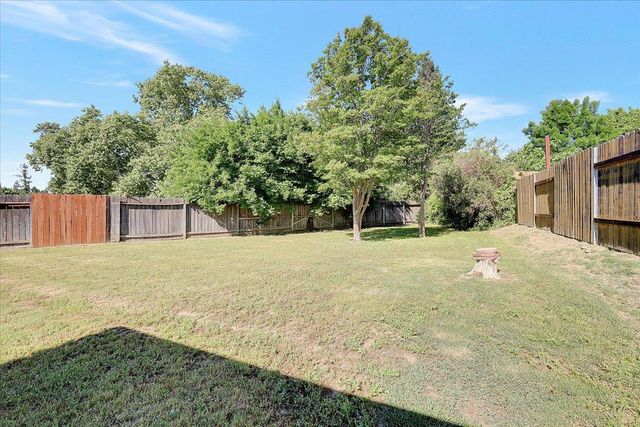 6809 Kermit Ln, Fair Oaks, CA 95628