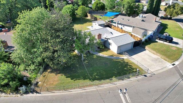 6809 Kermit Ln, Fair Oaks, CA 95628