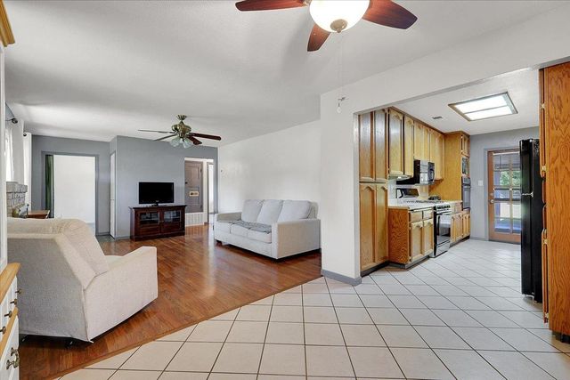 6809 Kermit Ln, Fair Oaks, CA 95628