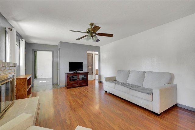 6809 Kermit Ln, Fair Oaks, CA 95628