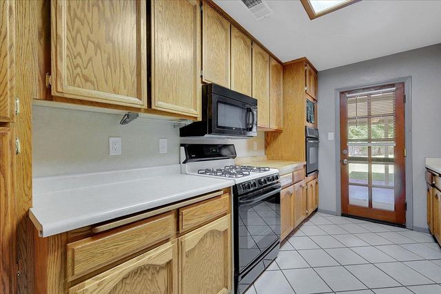 6809 Kermit Ln, Fair Oaks, CA 95628