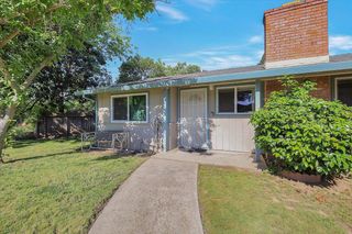 6809 Kermit Ln, Fair Oaks, CA 95628