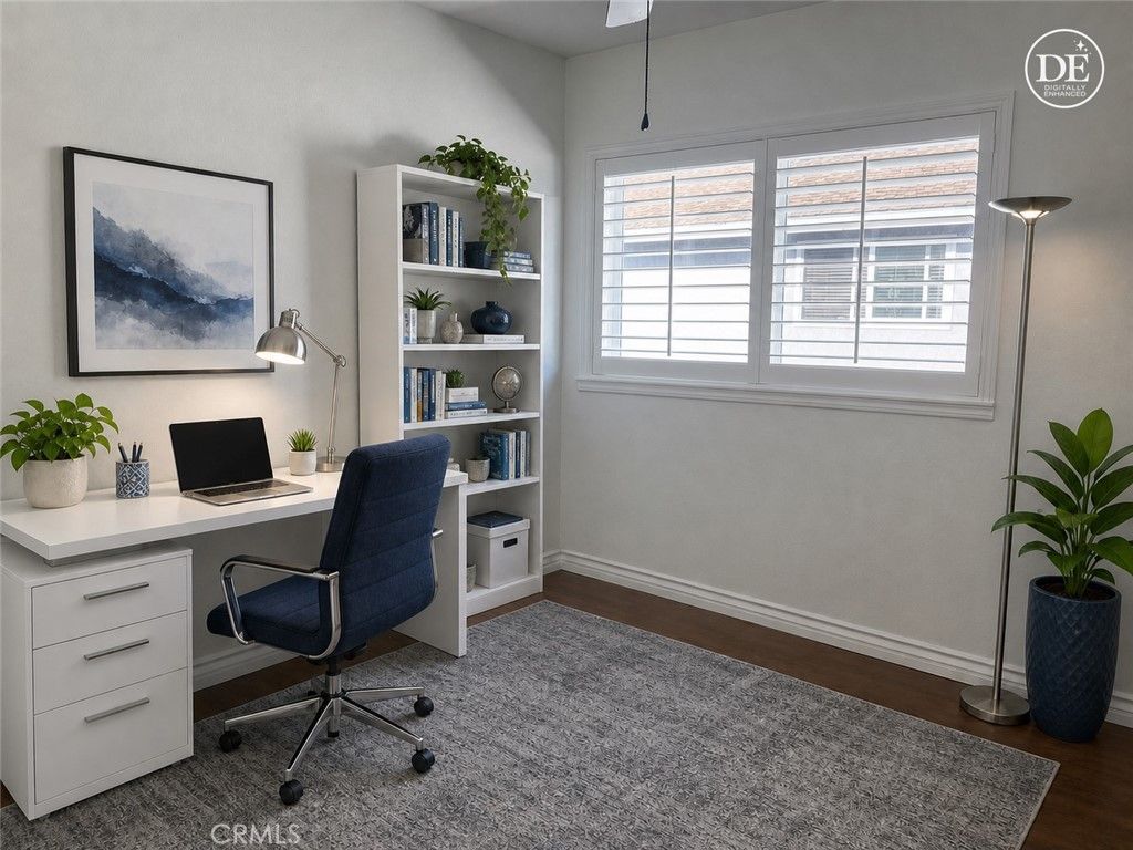 Image 11 of property listing at 9704 Bickley, Huntington Beach, CA 92646